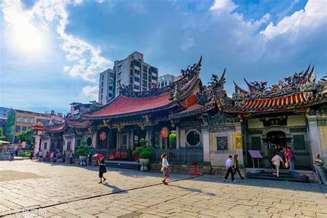 住廟後面|【風水特輯】住在宮廟、佛寺附近更能受到神明保佑嗎…